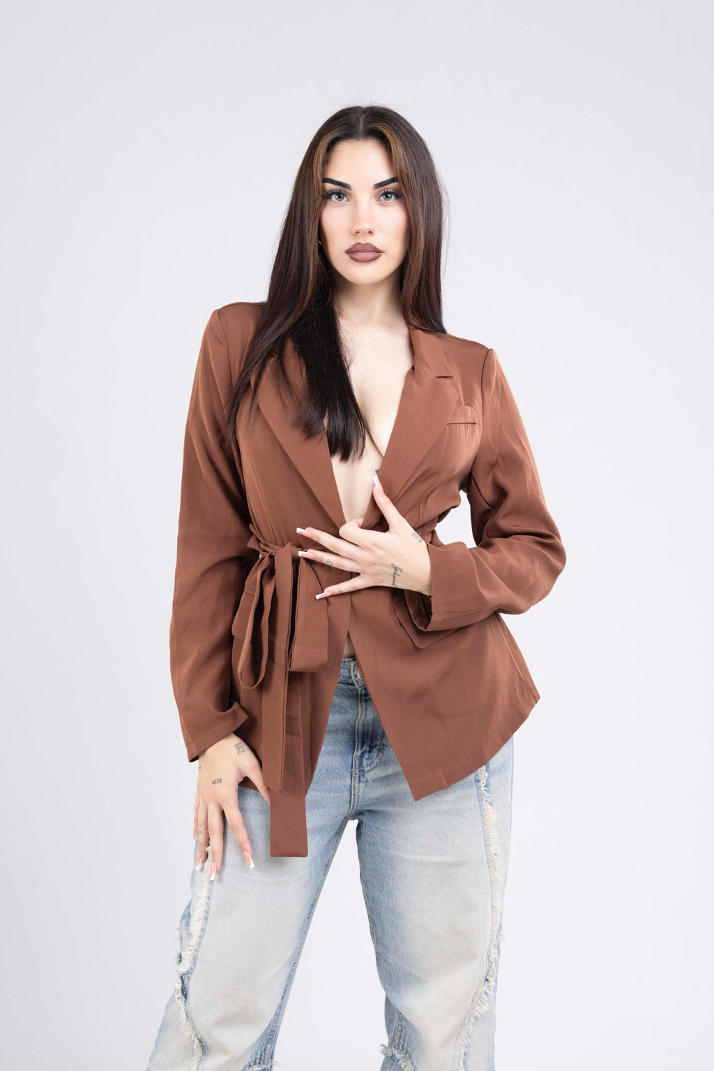 Blazer avec ceinture autour de la taille